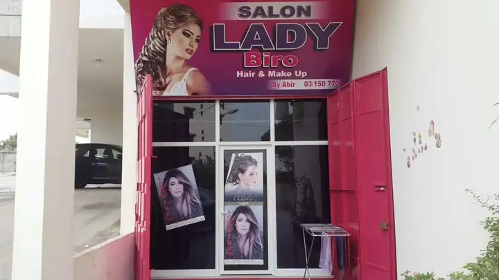 Lady Biro – photo from listing